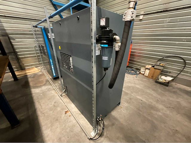 2024 atlas copco ga11vsds ff schroefcompressor met ingebouwde luchtdroger - afbeelding 11 van  17