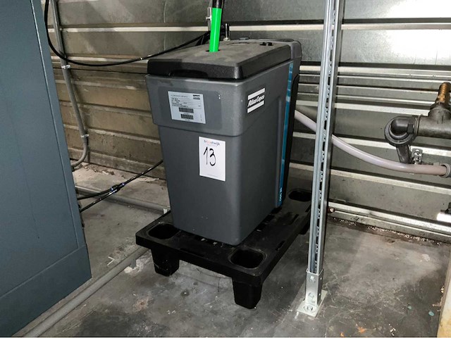 2024 atlas copco osc 85 olie - water afscheider - afbeelding 1 van  4