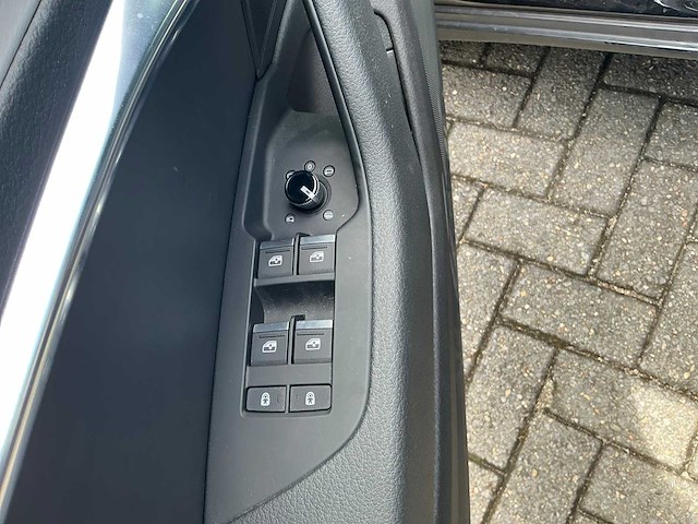 2024 audi a6 limousine 40 tfsi s-line mild hybrid personenauto - afbeelding 14 van  50