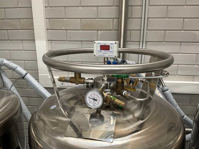 2024 auguste cryogenics ac240pb cryoopslag- en transportvaartuig - afbeelding 3 van  4