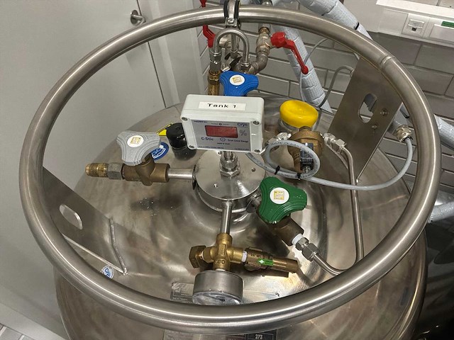2024 auguste cryogenics ac240pb cryoopslag- en transportvaartuig - afbeelding 4 van  6