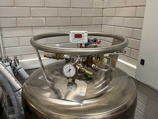 2024 auguste cryogenics ac240pb cryoopslag- en transportvaartuig - afbeelding 2 van  4