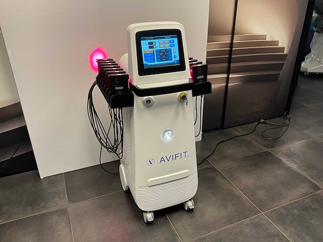 2024 avifit lipolaser - afbeelding 1 van  9
