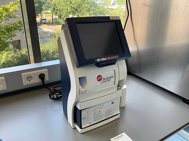 2024 beckman coulter vi-cell metaflex bioanalyte analyzer - afbeelding 4 van  11