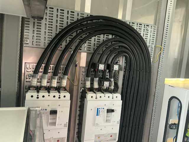 2024 big ass 340kw-400kw energie opslagsysteem - afbeelding 16 van  33