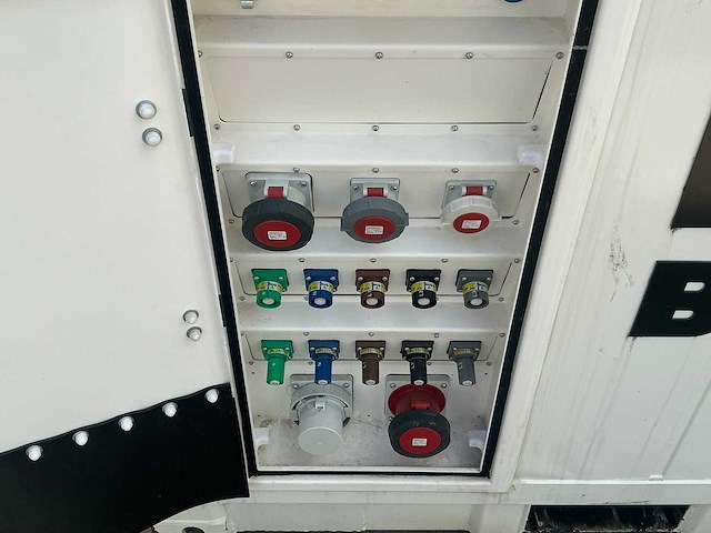 2024 big ass 340kw-400kw energie opslagsysteem - afbeelding 30 van  33