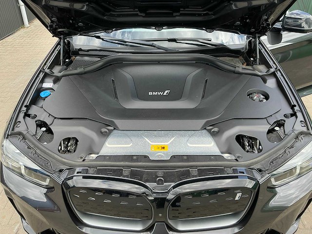 2024 bmw ix3 high executive m sport impressive personenauto - afbeelding 10 van  12