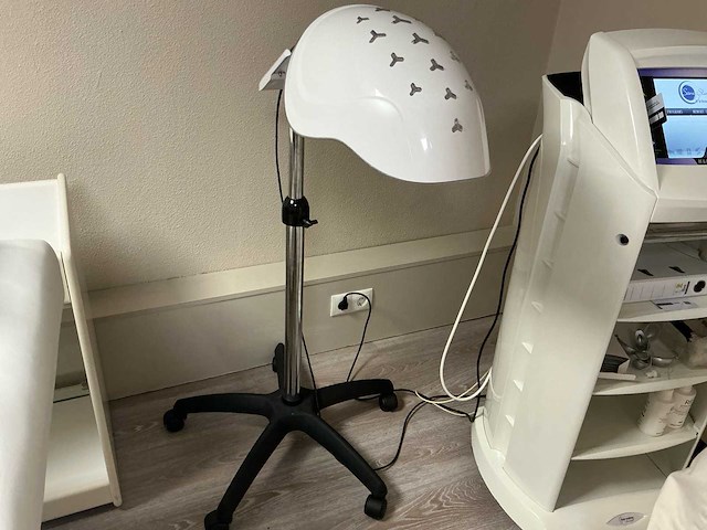 2024 body sculpting sanislim chrome light face mask / lichttherapie - afbeelding 12 van  12