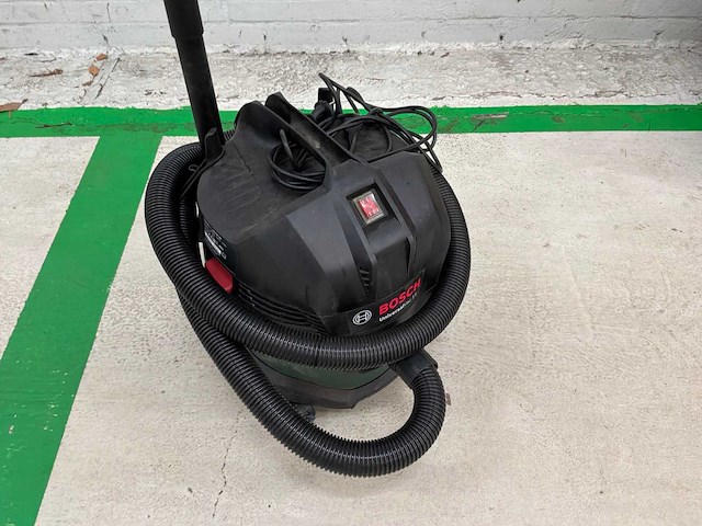 2024 bosch universal vac 15 industriële stofzuiger - afbeelding 3 van  4