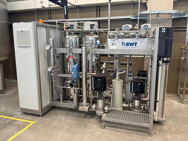 2024 bwt osmotron pro 1600 pw-2s ultra pure farmaceutisch watersysteem - afbeelding 12 van  15