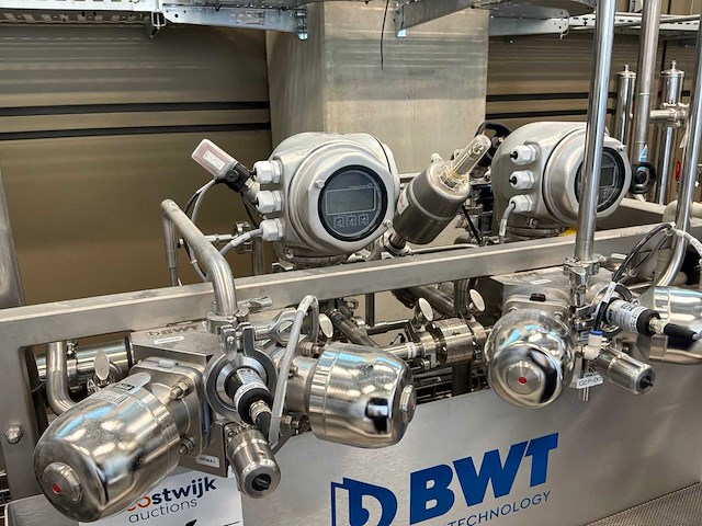 2024 bwt osmotron pro 1600 pw-2s ultra pure farmaceutisch watersysteem - afbeelding 3 van  20