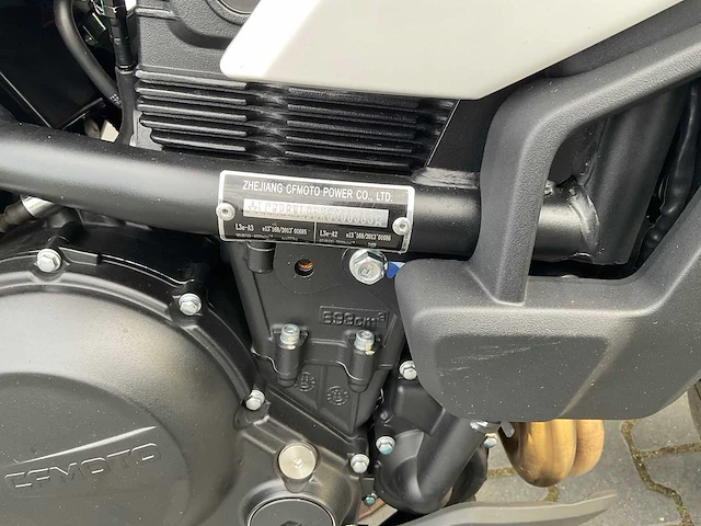 2024 cf moto - 700 mt - motorcycle - afbeelding 8 van  11