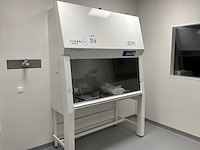2024 clean air door baker biovanguard 5 laminaire stroomkast - afbeelding 1 van  5