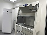 2024 clean air door baker biovanguard 5 laminaire stroomkast - afbeelding 3 van  5