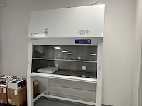 2024 clean air door baker biovanguard 5 laminaire stroomkast - afbeelding 2 van  4