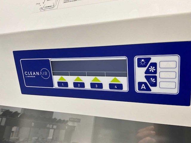 2024 clean air door baker biovanguard 5 laminaire stroomkast - afbeelding 5 van  7
