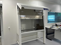 2024 clean air door baker biovanguard 5 laminaire stroomkast - afbeelding 2 van  5
