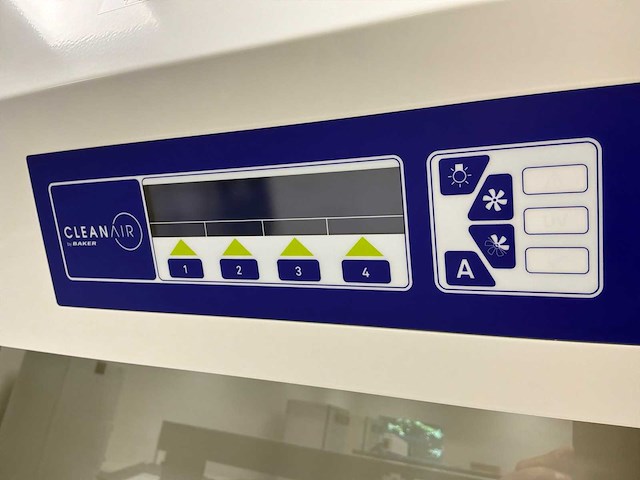 2024 clean air door baker biovanguard 5 laminaire stroomkast - afbeelding 5 van  7