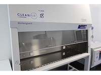 2024 clean air door baker biovanguard 6 laminaire flow cabinet - afbeelding 4 van  8