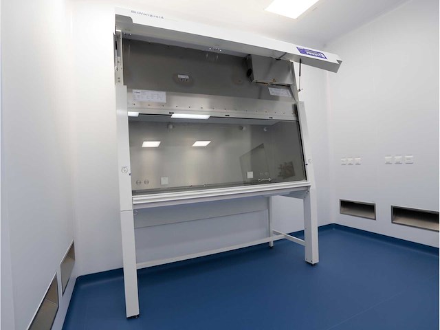 2024 clean air door baker biovanguard 6 laminaire flow cabinet - afbeelding 3 van  6