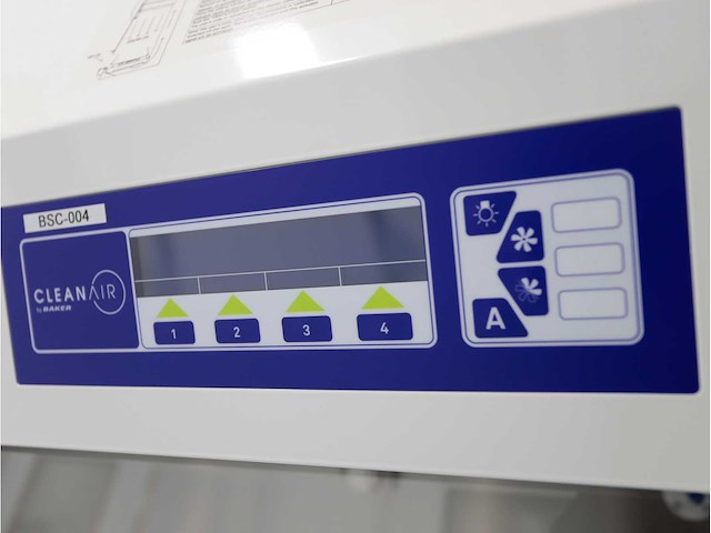 2024 clean air door baker biovanguard 6 laminaire flow cabinet - afbeelding 3 van  4