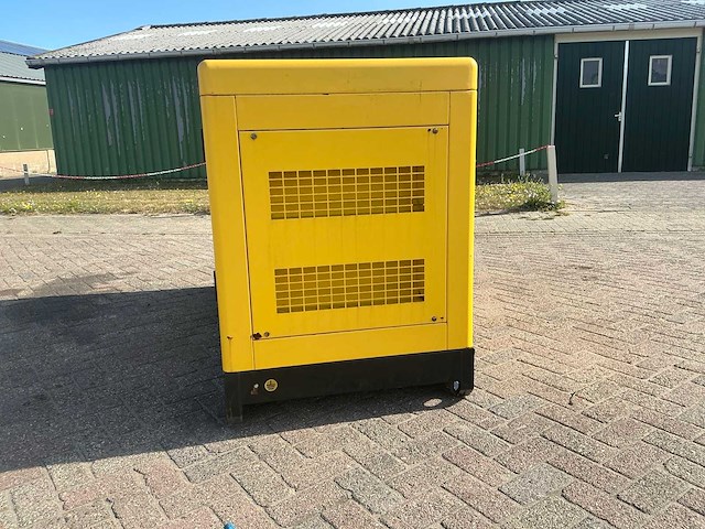 2024 compal power vg-r30 stroomgenerator - afbeelding 12 van  19