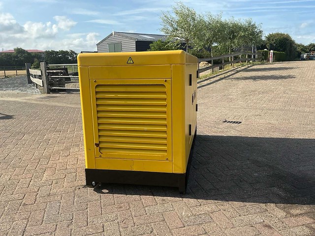 2024 compal power vg-r30 stroomgenerator - afbeelding 14 van  19