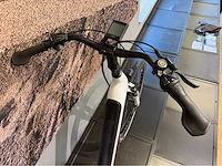 2024 cube supreme hybrid exc 625 elektrische damesfiets - 54cm - afbeelding 13 van  16