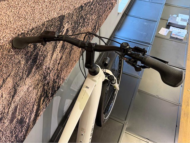 2024 cube touring hybrid exc 500 elektrische damesfiets - 56cm - afbeelding 14 van  17