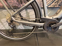 2024 cube touring hybrid pro 625 elektrische damesfiets - 54cm - afbeelding 3 van  18