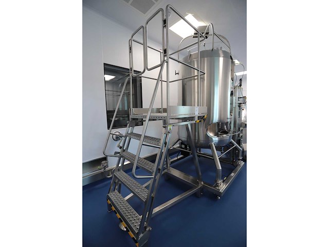 2024 cytiva xcellerex xdr-1000 single use bioreactor systeem - afbeelding 8 van  19