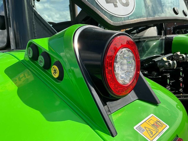 2024 deutz-fahr 5115 vierwielaangedreven landbouwtractor - afbeelding 28 van  45