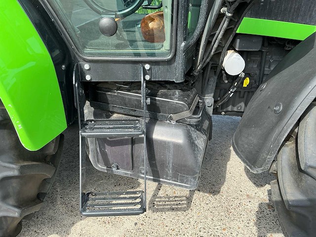 2024 deutz-fahr 5115 vierwielaangedreven landbouwtractor - afbeelding 29 van  45