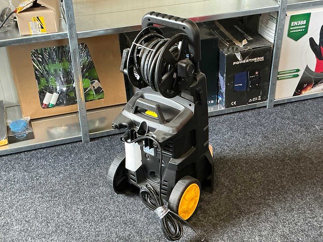 2024 dewalt dxpw 001m-e hogedrukreiniger - afbeelding 3 van  4