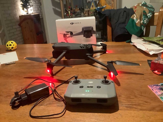 2024 dji mavic 3 drone - afbeelding 2 van  9