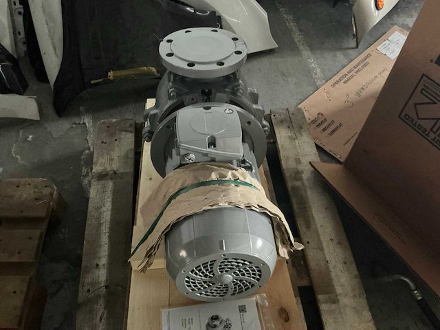 2024 edur nubs 700 pomp nieuw - afbeelding 5 van  12