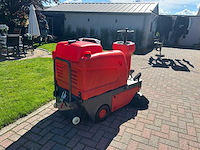 2024 ep t1260 zelfrijdende veegmachine - afbeelding 3 van  9