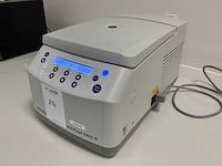 2024 eppendorf 5425 r laboratorium micro centrifuge - afbeelding 1 van  5