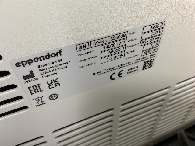 2024 eppendorf 5920r gekoeld laboratorium centrifuge - afbeelding 3 van  3