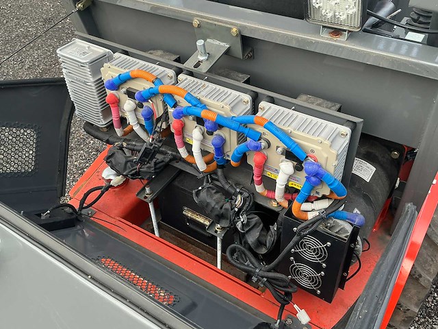 2024 everrun erel 1000te elektrische wiellader demo model - afbeelding 13 van  44