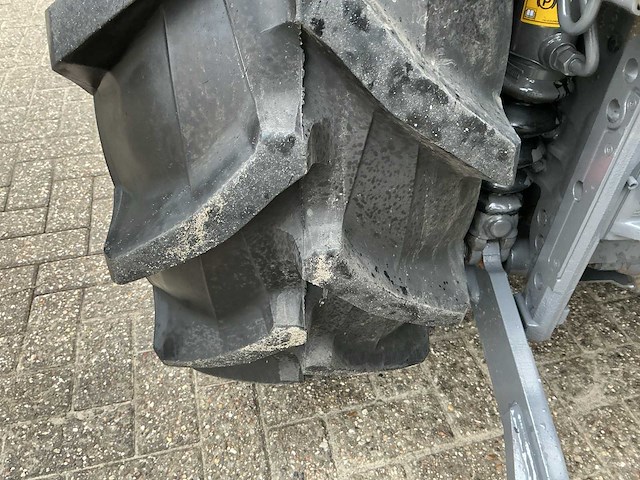 2024 fendt 211v vario profi smalspoortractor - afbeelding 5 van  21