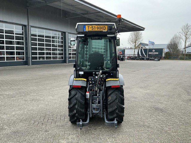 2024 fendt 211v vario profi smalspoortractor - afbeelding 19 van  21