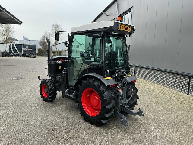 2024 fendt 211v vario profi smalspoortractor - afbeelding 20 van  21