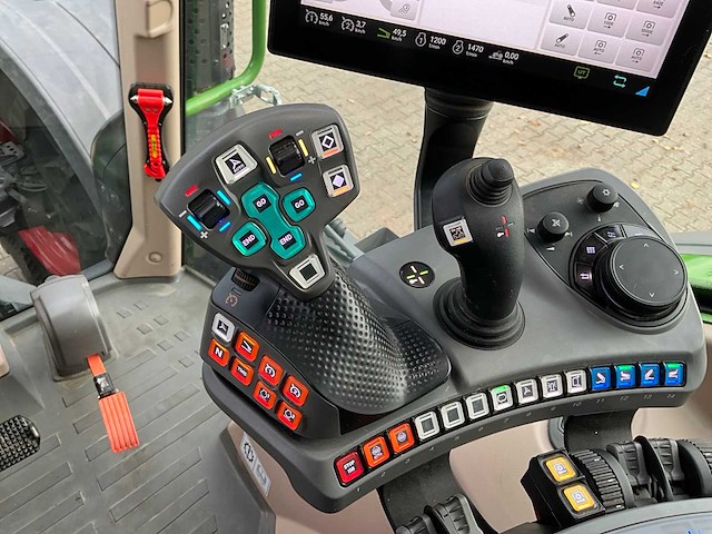 2024 fendt 724 vierwielaangedreven landbouwtractor - afbeelding 7 van  39