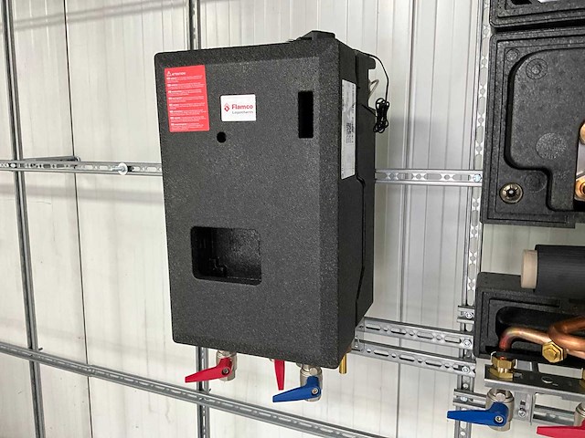 2024 flamco logoeco compact e p b h-hw 12 nl warmteafleverset cw4 - afbeelding 1 van  4