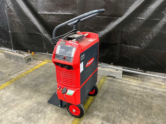 2024 fronius i-wave dc 300i dc tig-lasmachine - afbeelding 1 van  9