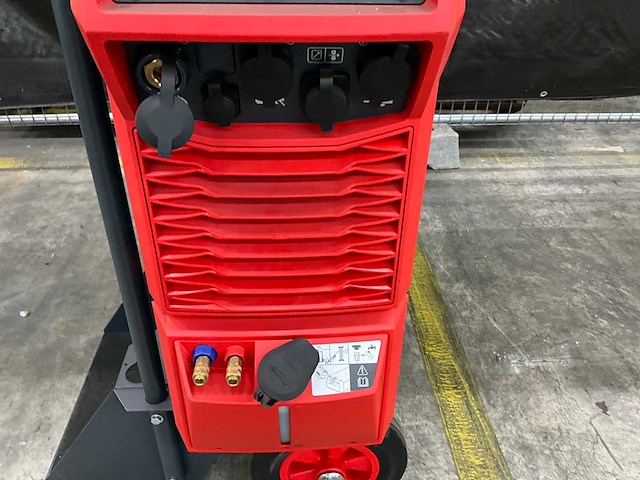 2024 fronius i-wave dc 300i dc tig-lasmachine - afbeelding 4 van  6
