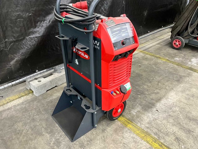 2024 fronius i-wave dc 300i dc tig-lasmachine - afbeelding 2 van  8