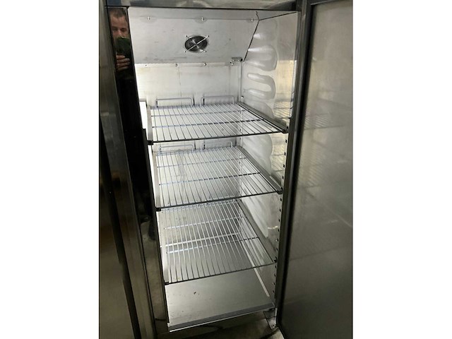 2024 gastro-inox 201.004 dubbeldeurs koelkast - afbeelding 4 van  7