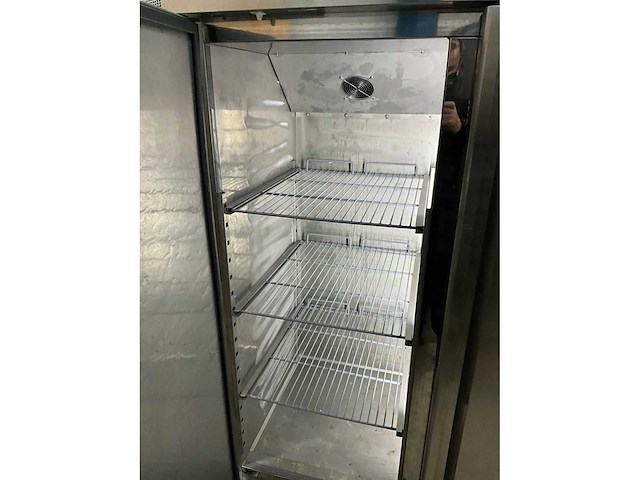 2024 gastro-inox 201.004 dubbeldeurs koelkast - afbeelding 5 van  7